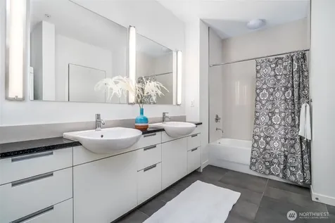 501 Roy Street Seattle WA 98109