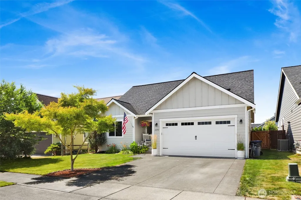 2253 Shea Street Lynden WA 98264