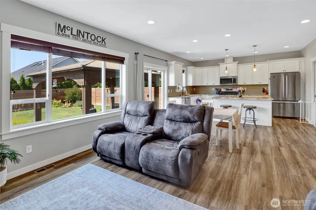 2253 Shea Street Lynden WA 98264