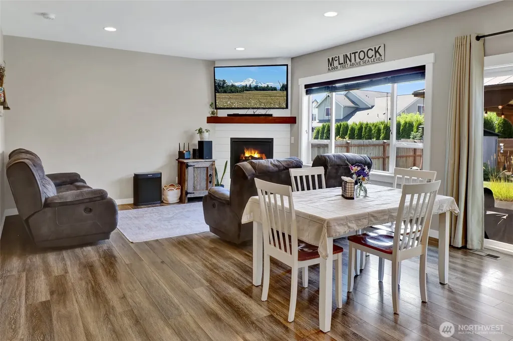 2253 Shea Street Lynden WA 98264