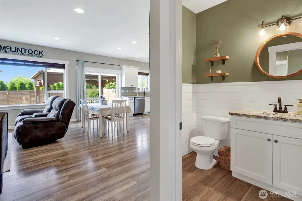 2253 Shea Street Lynden WA 98264