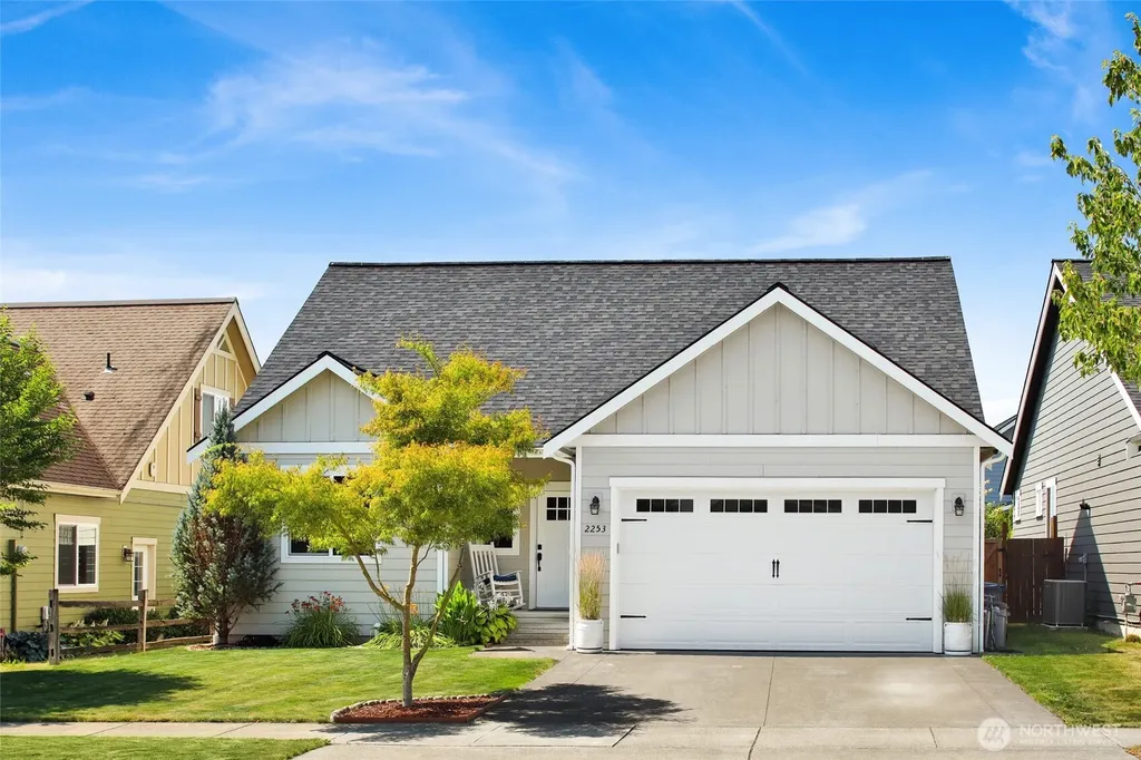 2253 Shea Street Lynden WA 98264