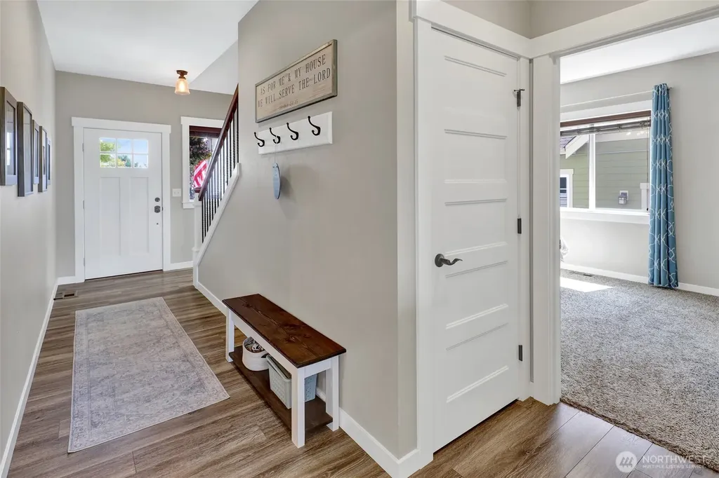 2253 Shea Street Lynden WA 98264