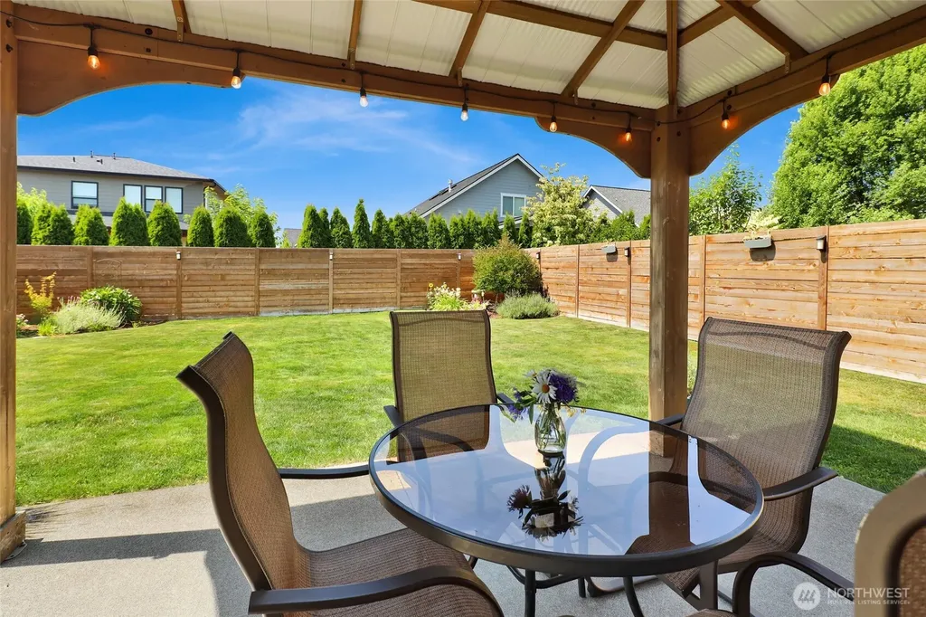 2253 Shea Street Lynden WA 98264