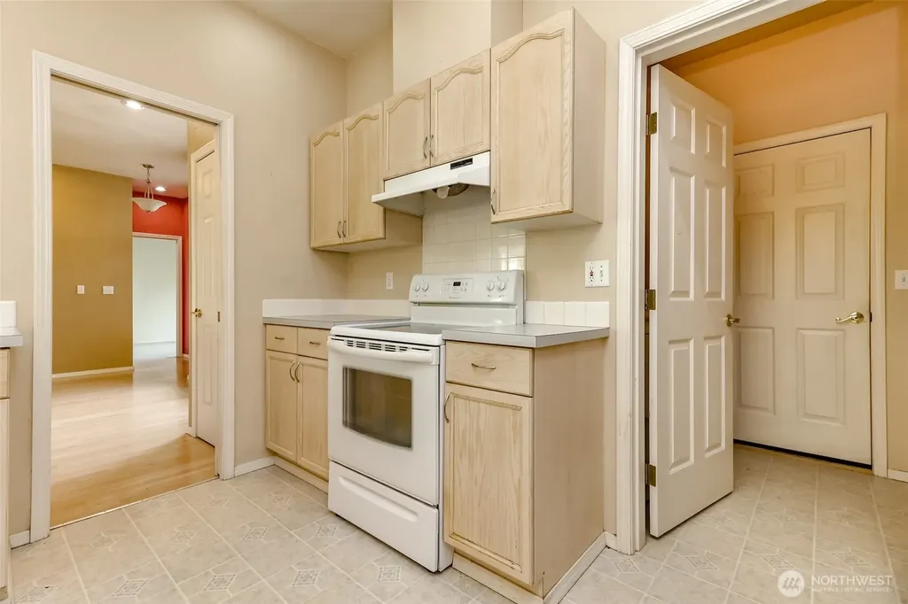 8910 71st Street Ct SW Lakewood WA 98498