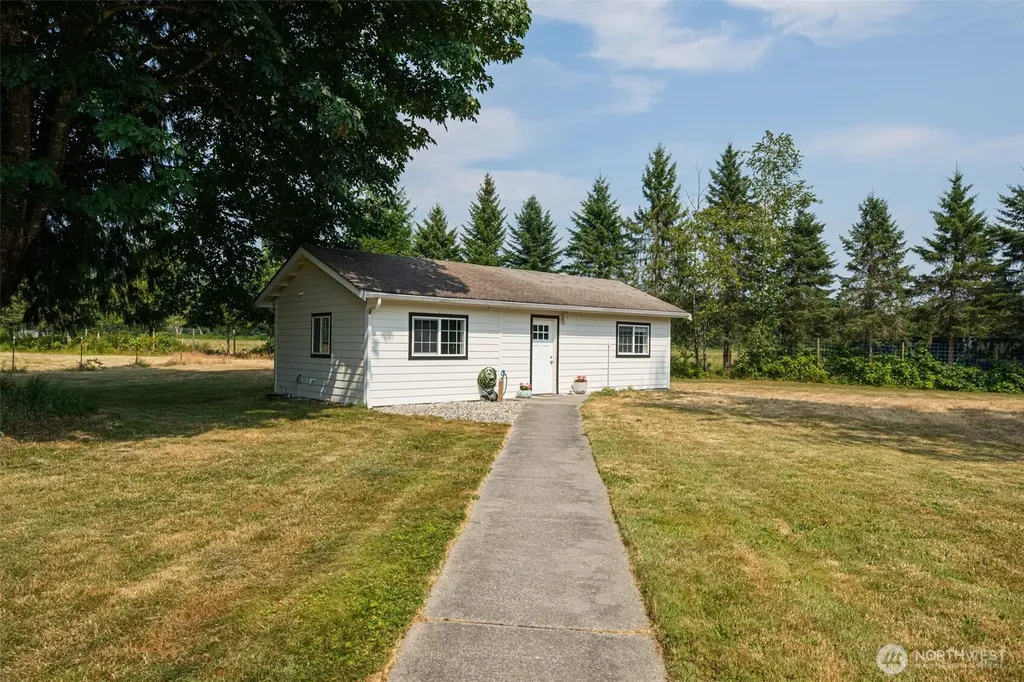 8457 Iron Mountain View Lane Concrete WA 98237
