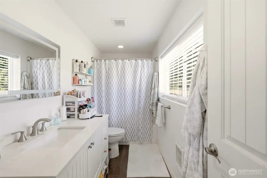 8457 Iron Mountain View Lane Concrete WA 98237
