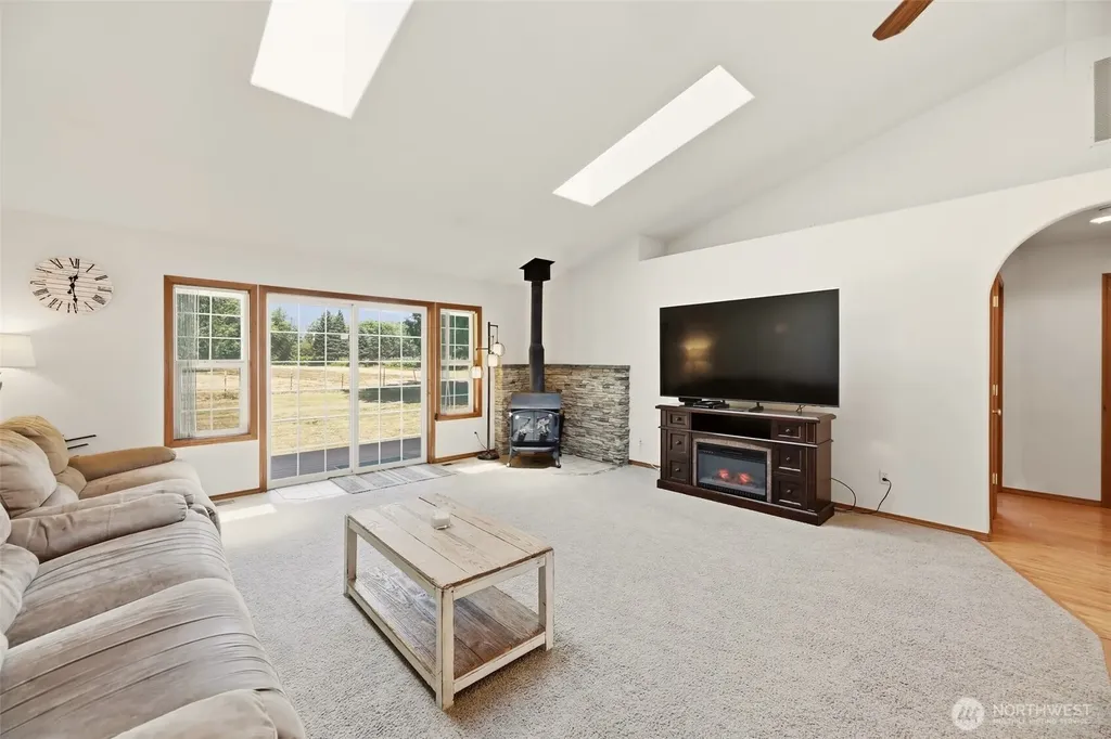 8457 Iron Mountain View Lane Concrete WA 98237