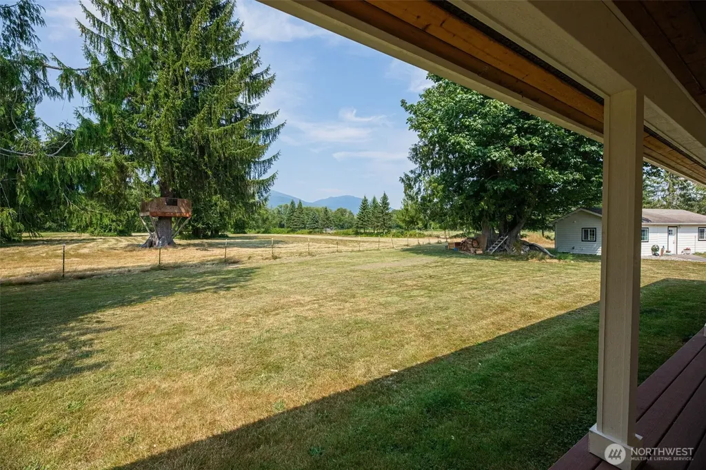 8457 Iron Mountain View Lane Concrete WA 98237