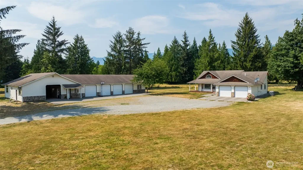 8457 Iron Mountain View Lane Concrete WA 98237