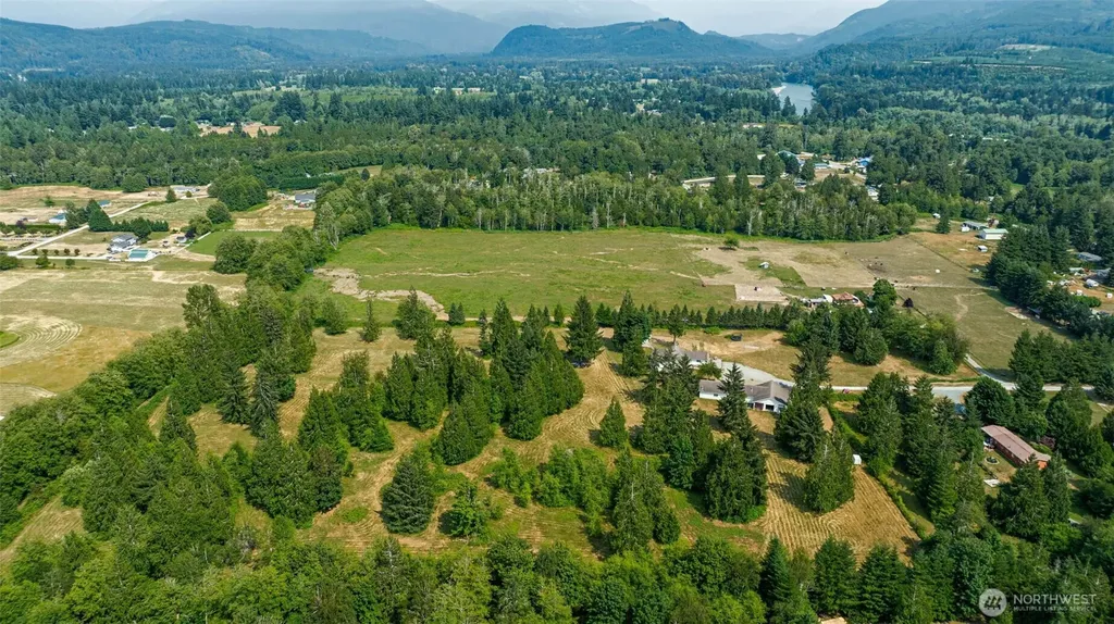 8457 Iron Mountain View Lane Concrete WA 98237