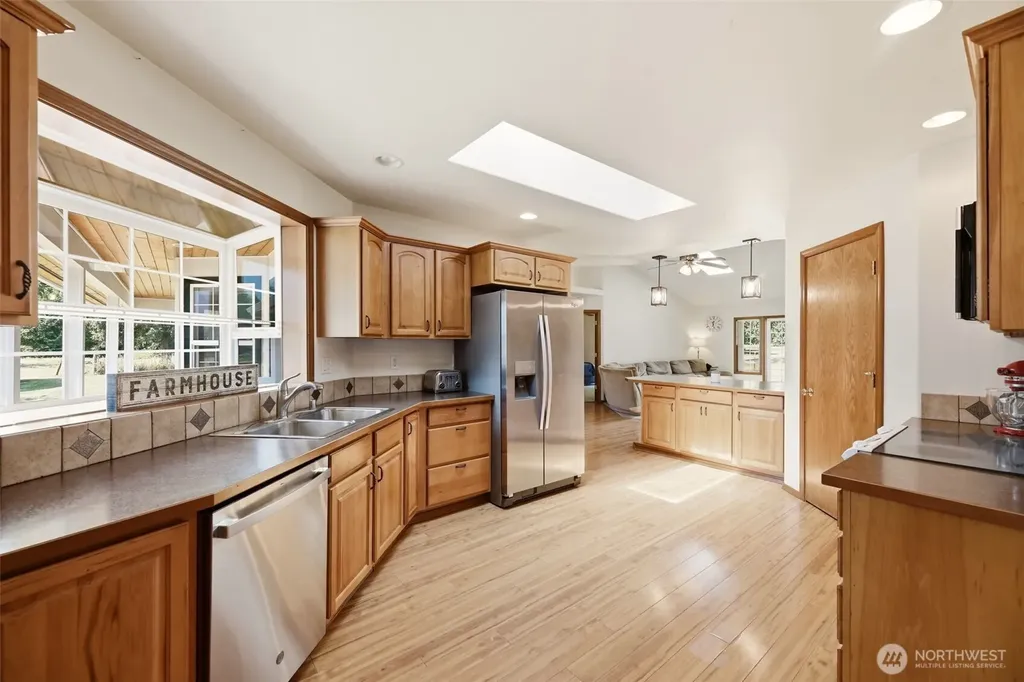 8457 Iron Mountain View Lane Concrete WA 98237