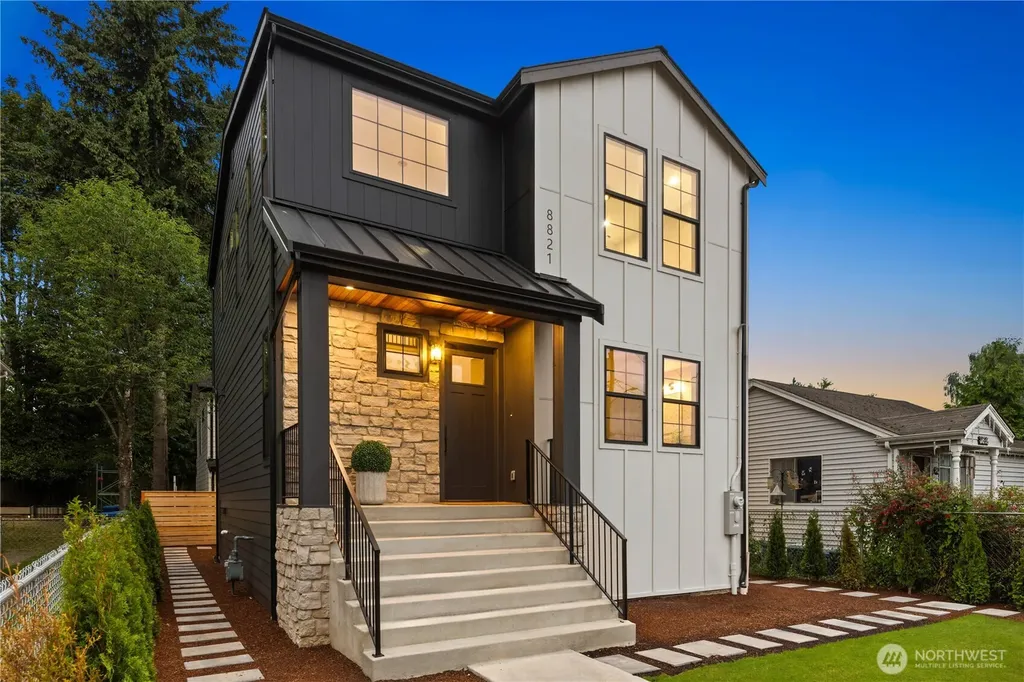8821 Dibble Avenue NW Seattle WA 98117