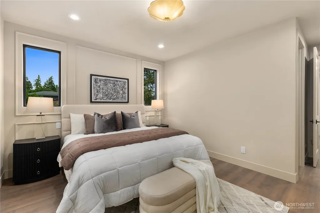 8821 Dibble Avenue NW Seattle WA 98117