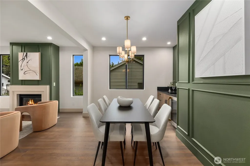 8821 Dibble Avenue NW Seattle WA 98117