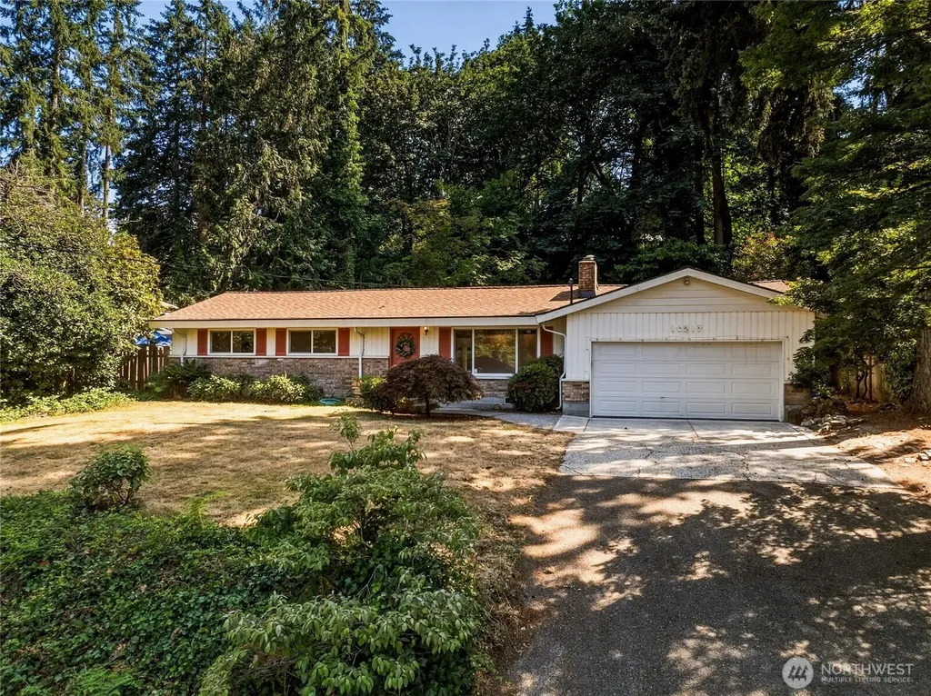 16217 SE Newport Way Bellevue WA 98006