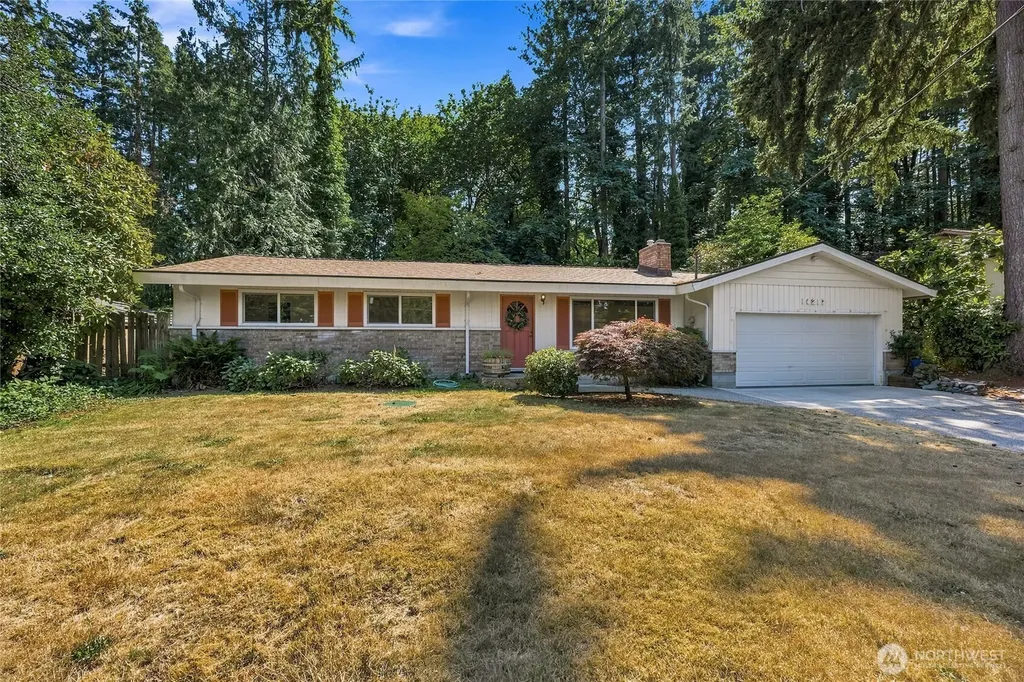 16217 SE Newport Way Bellevue WA 98006
