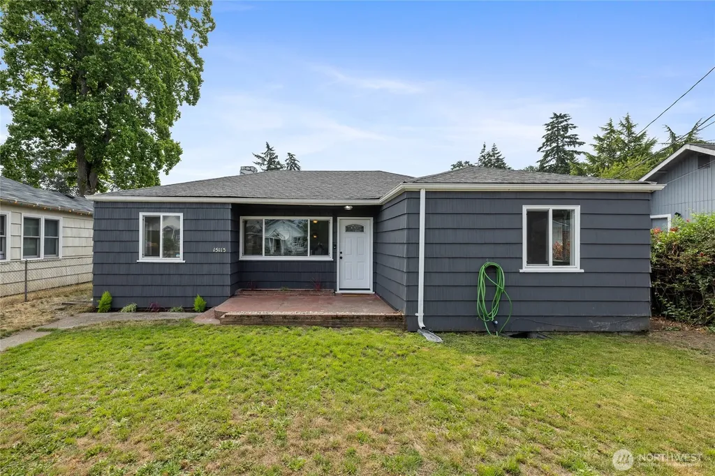 15113 SW Grant Avenue Lakewood WA 98498
