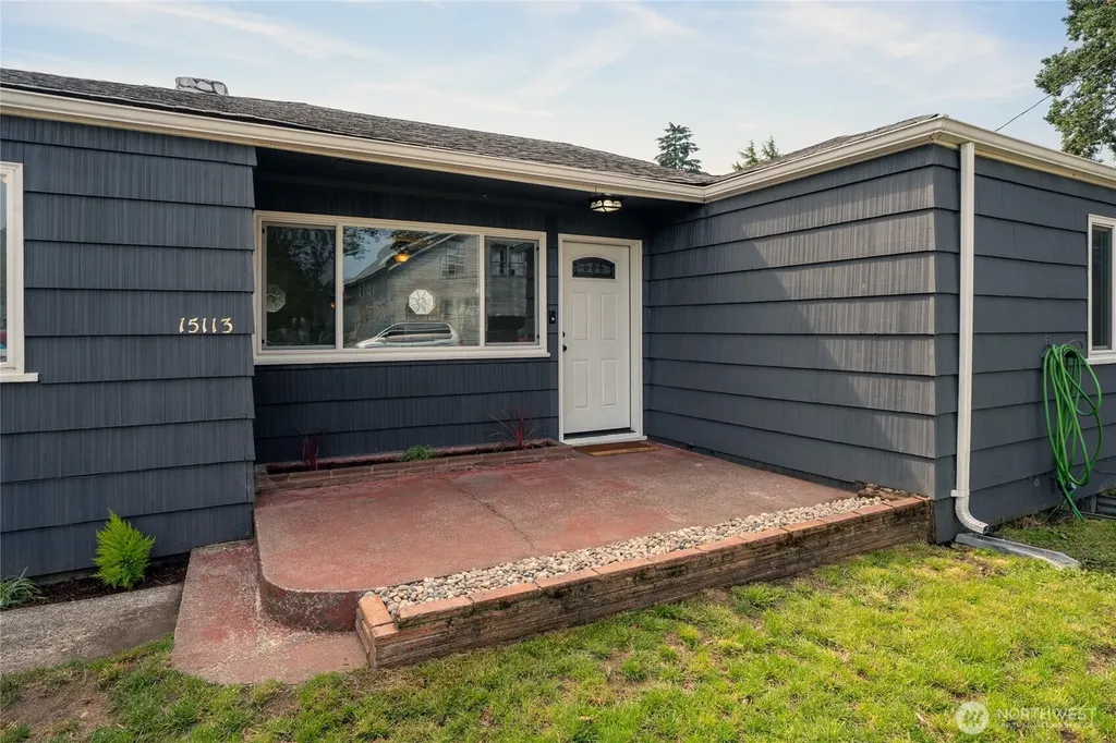 15113 SW Grant Avenue Lakewood WA 98498