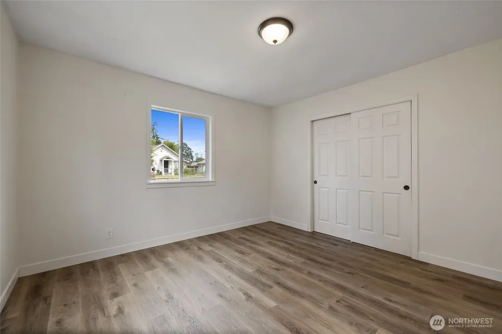 15113 SW Grant Avenue Lakewood WA 98498