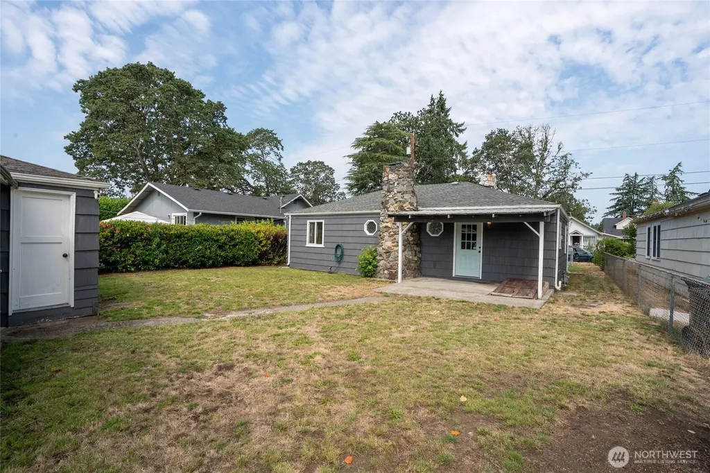 15113 SW Grant Avenue Lakewood WA 98498