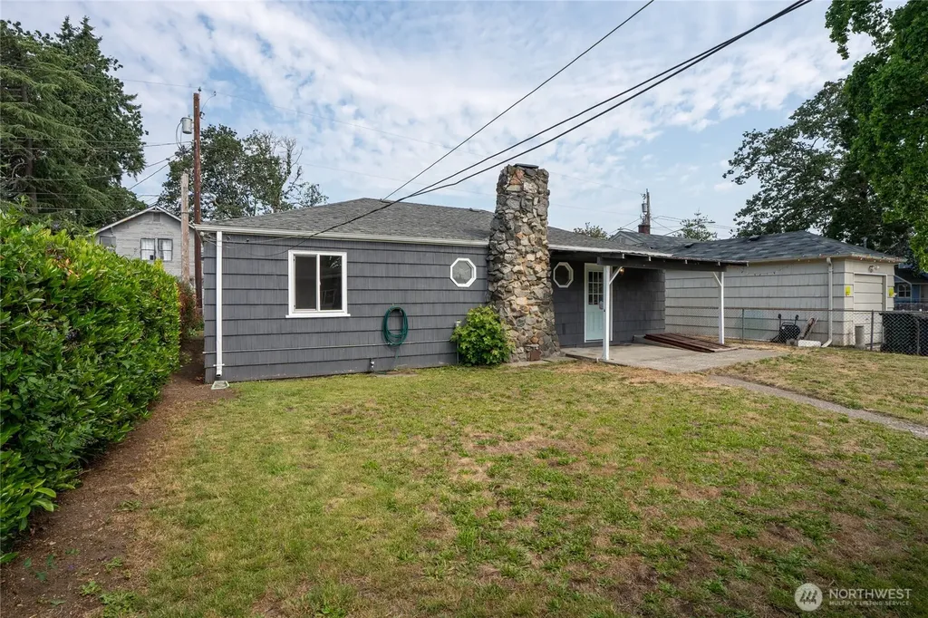 15113 SW Grant Avenue Lakewood WA 98498