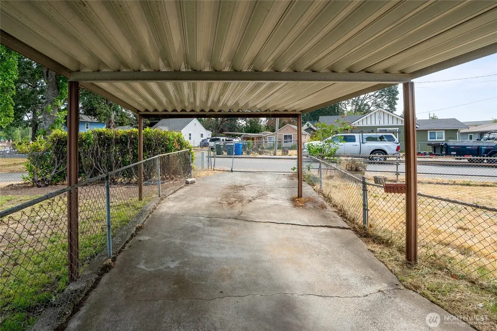 15113 SW Grant Avenue Lakewood WA 98498