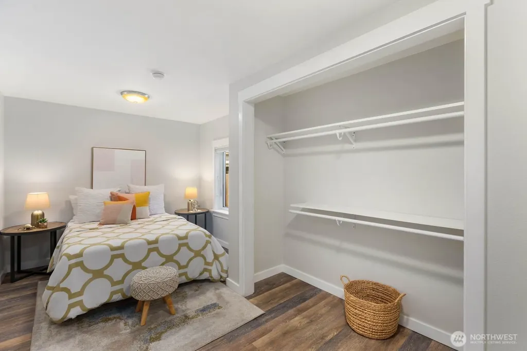 11516 8th Avenue NE Seattle WA 98125