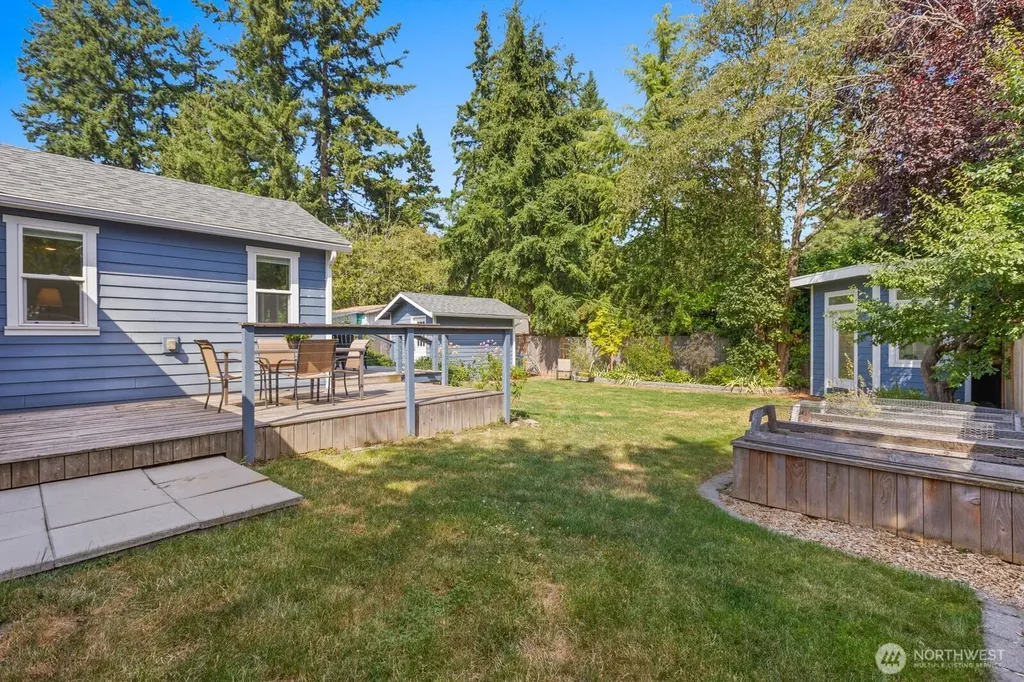 11516 8th Avenue NE Seattle WA 98125
