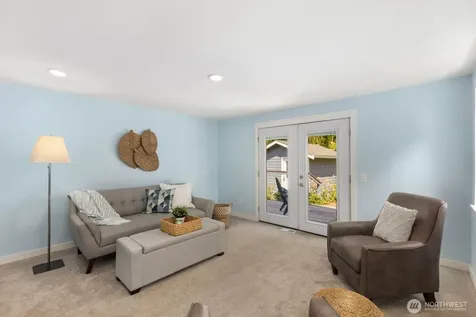 11516 8th Avenue NE Seattle WA 98125