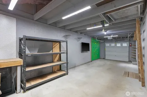 11516 8th Avenue NE Seattle WA 98125