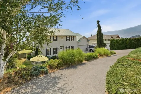 696 Green Avenue Manson WA 98831