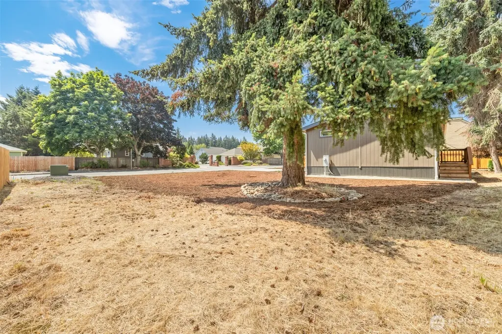524 W Prairie Street Sequim WA 98382