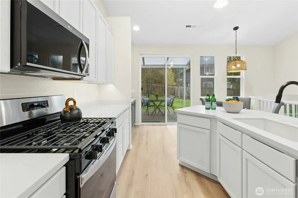 2805 151st Place SW Lynnwood WA 98087