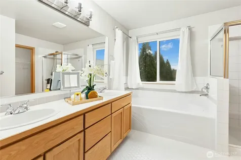 2805 151st Place SW Lynnwood WA 98087