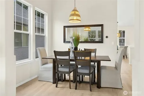 2805 151st Place SW Lynnwood WA 98087