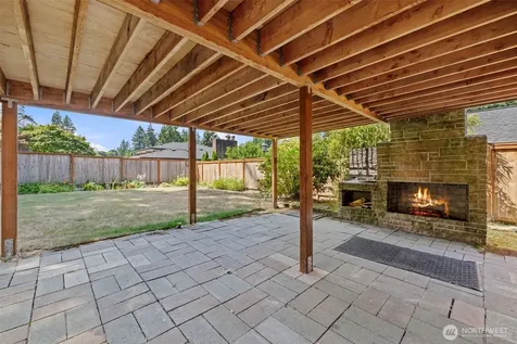 16613 19th Avenue SW Burien WA 98166