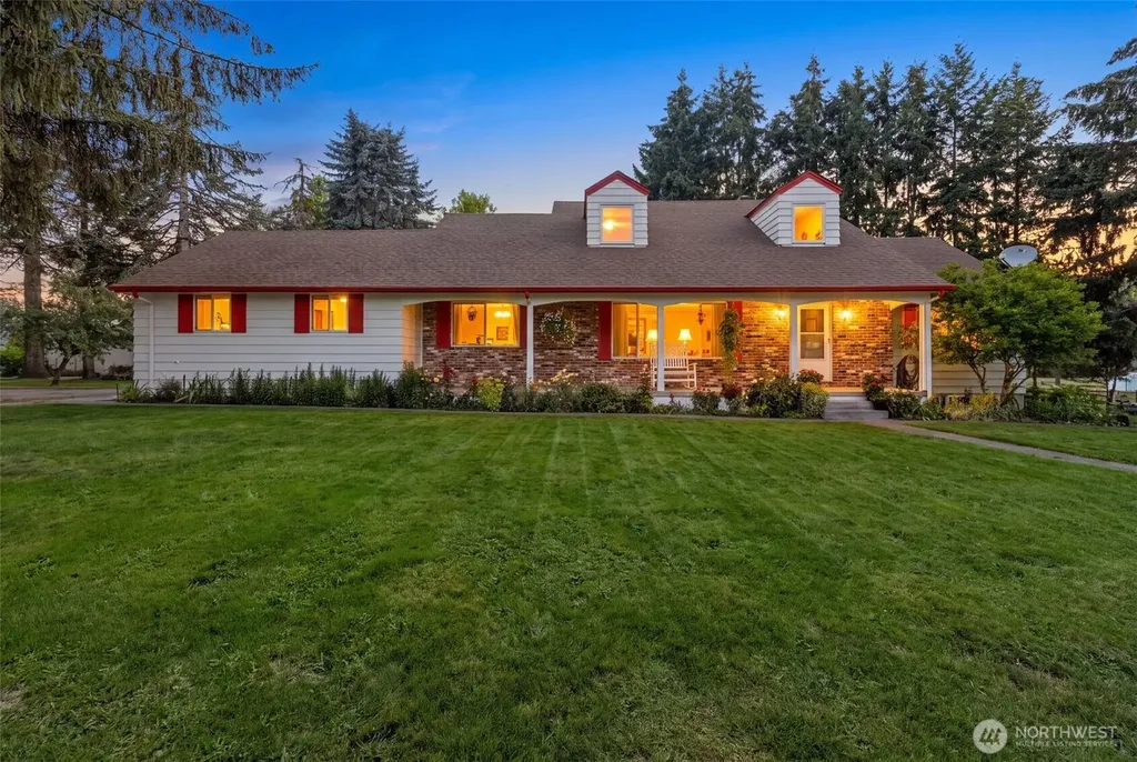 816 304th Street S Roy WA 98580