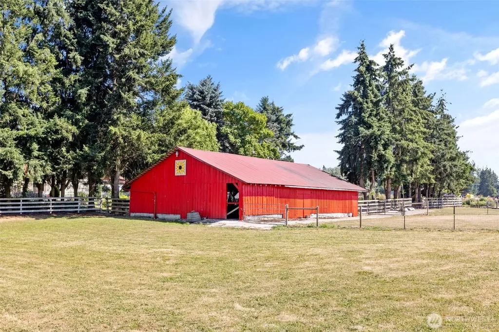 816 304th Street S Roy WA 98580