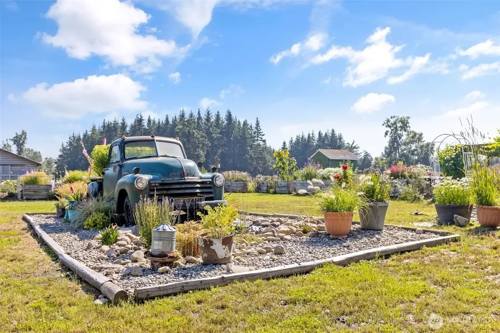 816 304th Street S Roy WA 98580