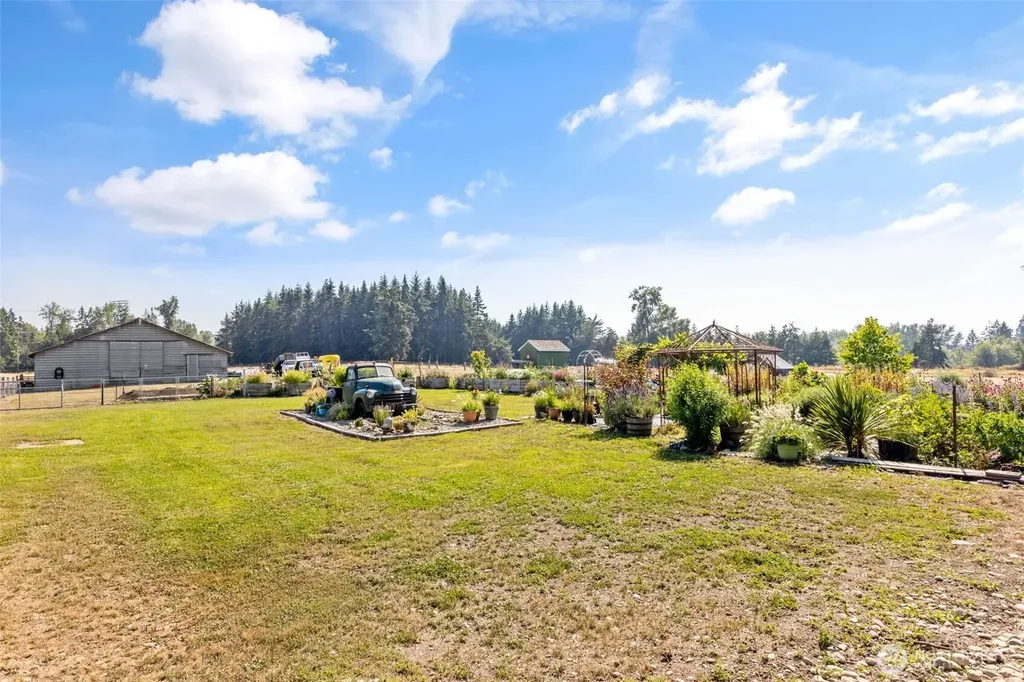 816 304th Street S Roy WA 98580