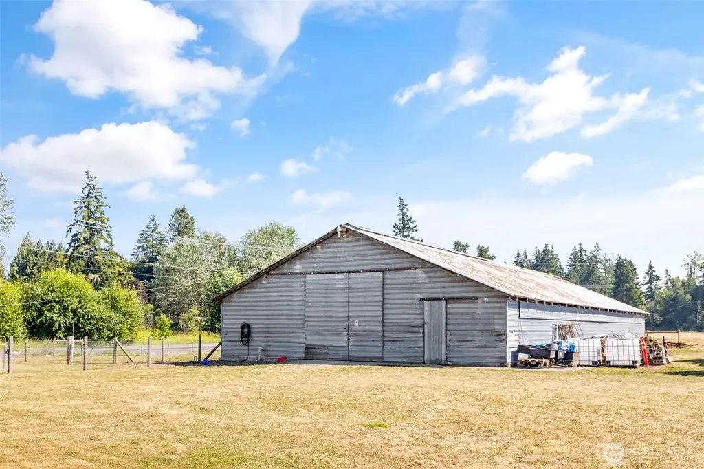 816 304th Street S Roy WA 98580