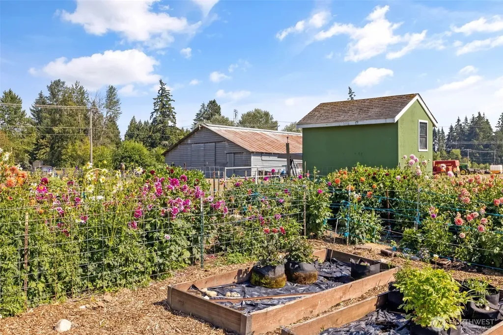 816 304th Street S Roy WA 98580