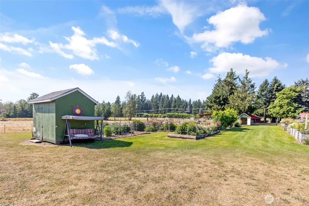 816 304th Street S Roy WA 98580