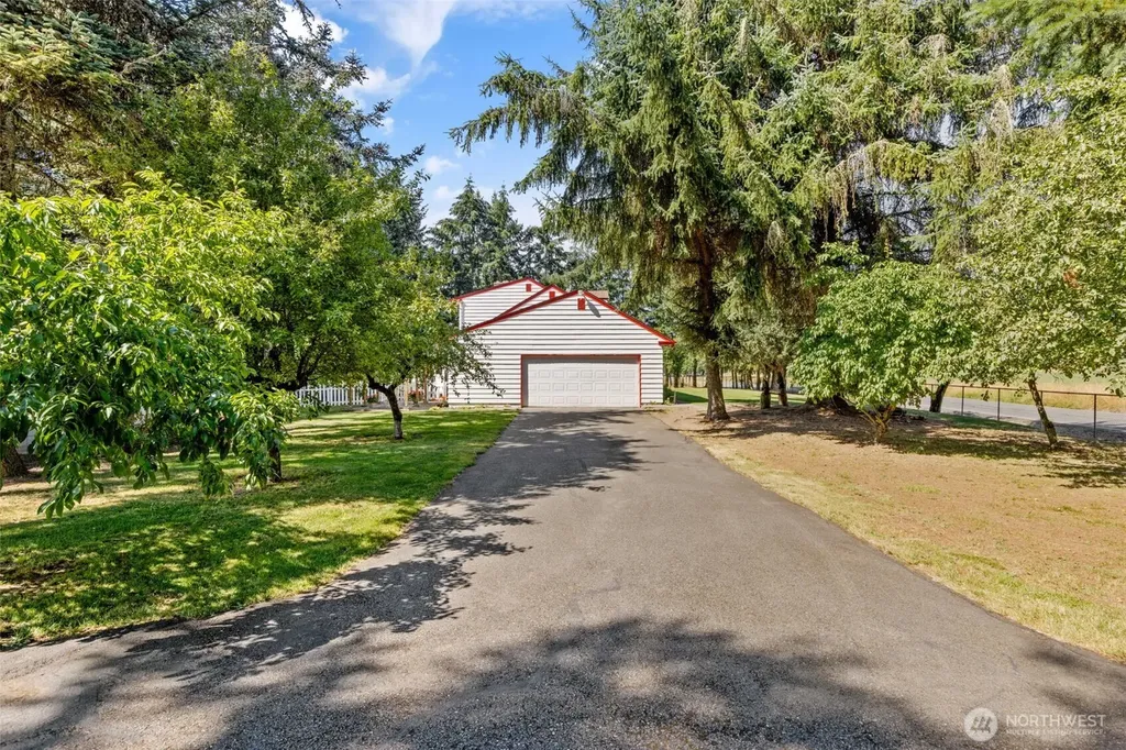 816 304th Street S Roy WA 98580