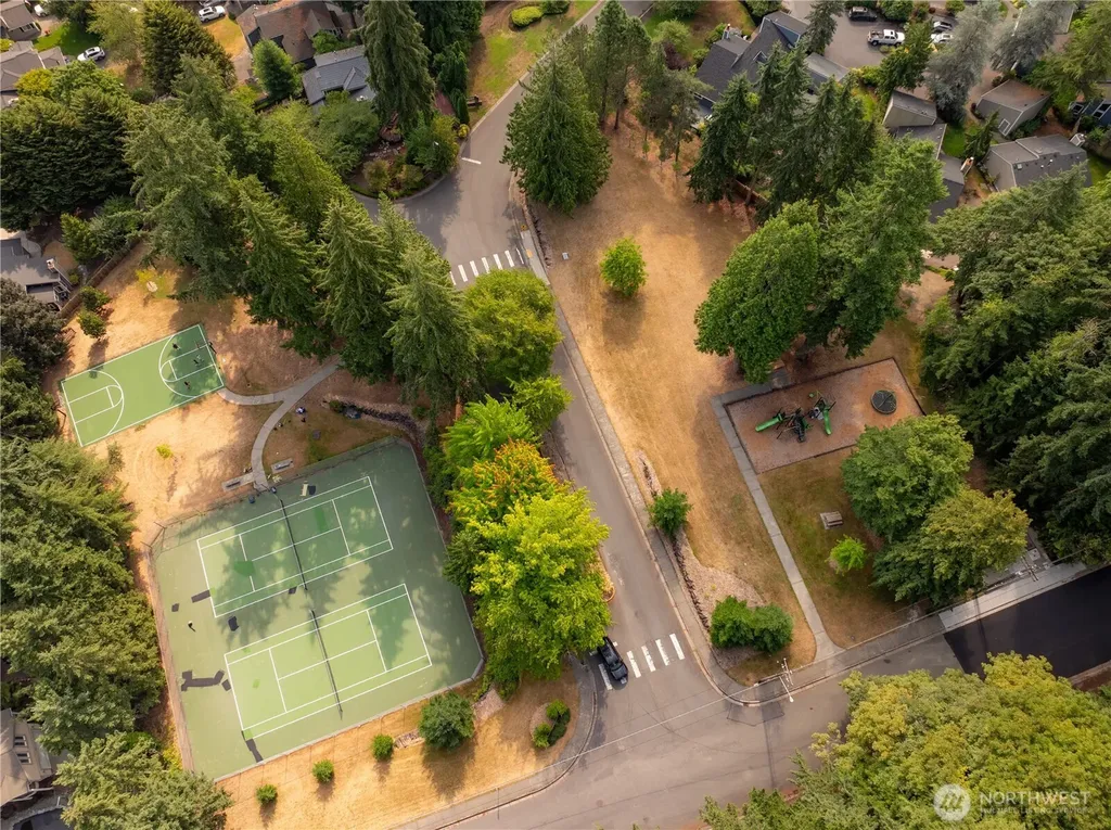 11701 NE 105th Lane Kirkland WA 98033