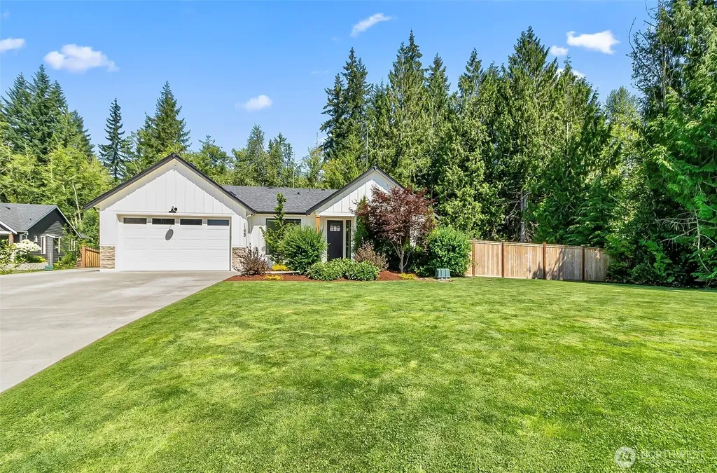 11423 115th Street NE Lake Stevens WA 98258