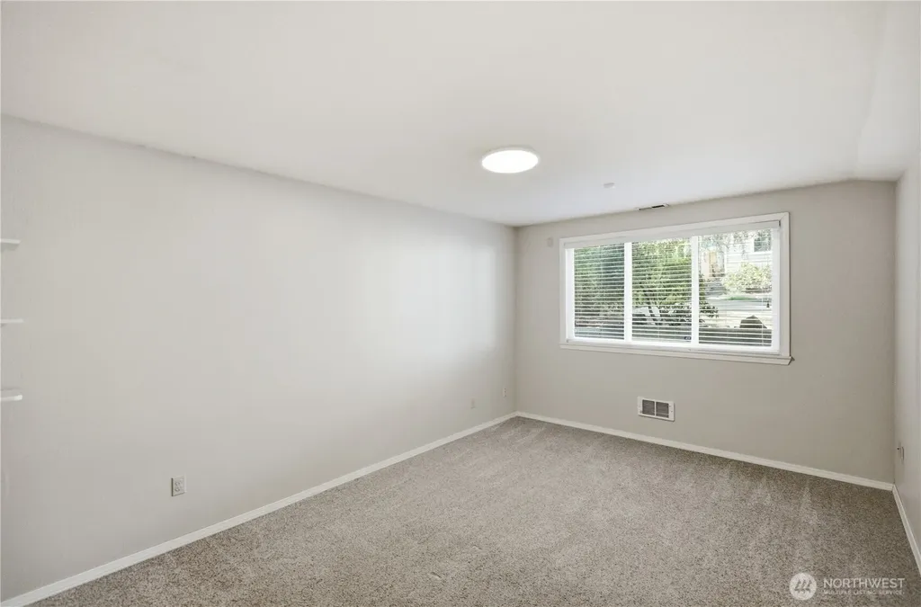 2529 S 304th Street Federal Way WA 98003