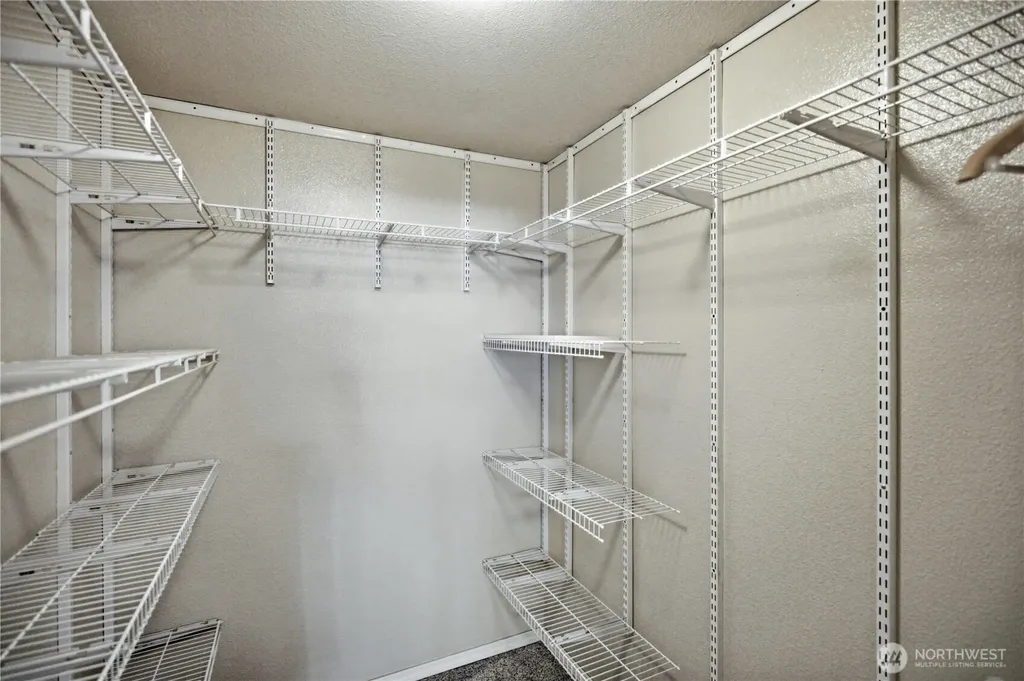 2529 S 304th Street Federal Way WA 98003
