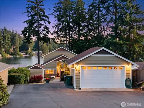 2529 S 304th Street Federal Way WA 98003